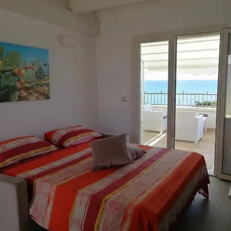 Il Poggio Delle Sirene Bed & Breakfast *